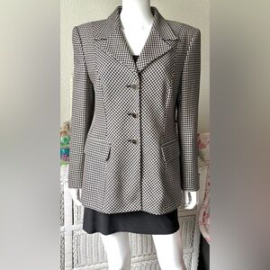 Vintage Escada Wool Silk Houndstooth 3 button blazer Black & Cream color Size L